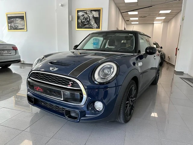 Left hand drive MINI COOPER S F55 Cooper SD 2.0D 170